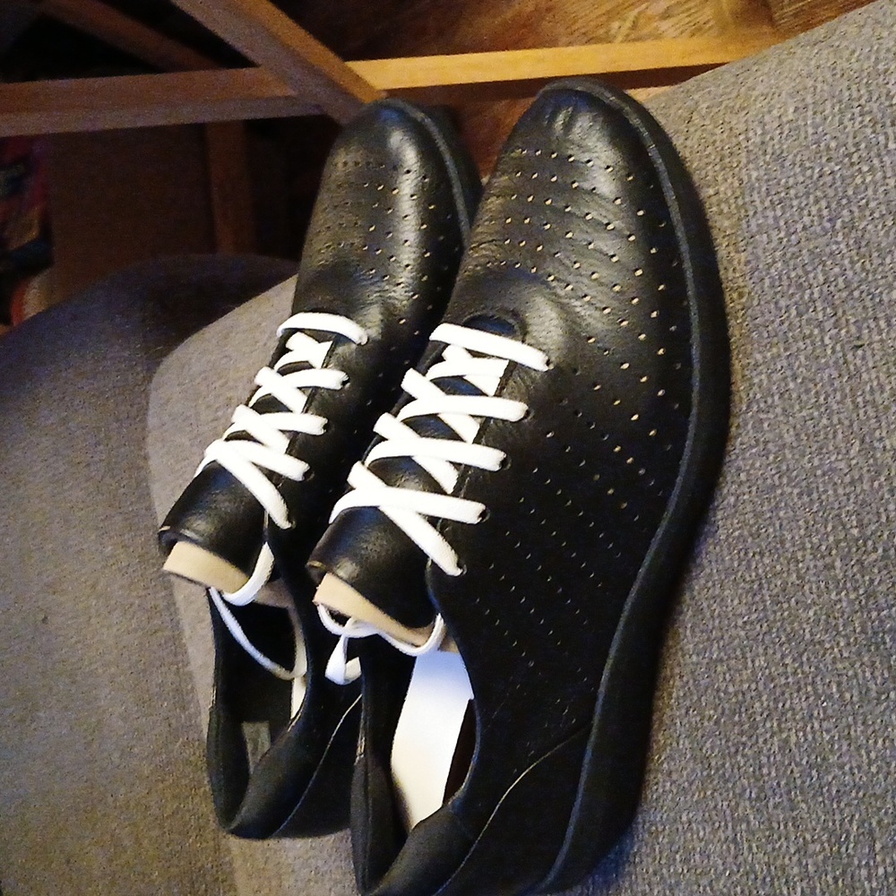 Clark black leather shoes